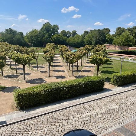 Appartments Zur Schlosswache Delitzsch Eksteriør bilde