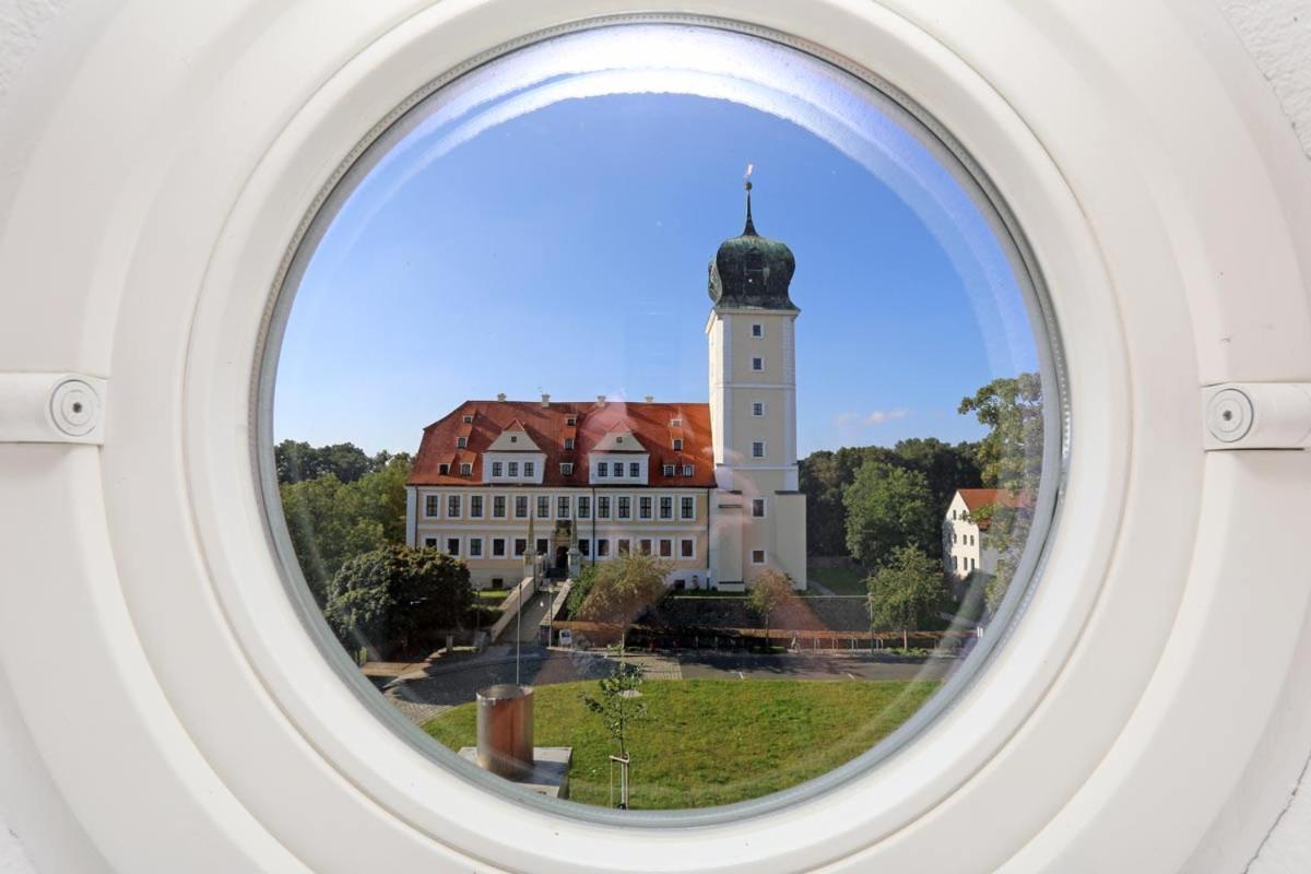 Appartments Zur Schlosswache Delitzsch Eksteriør bilde