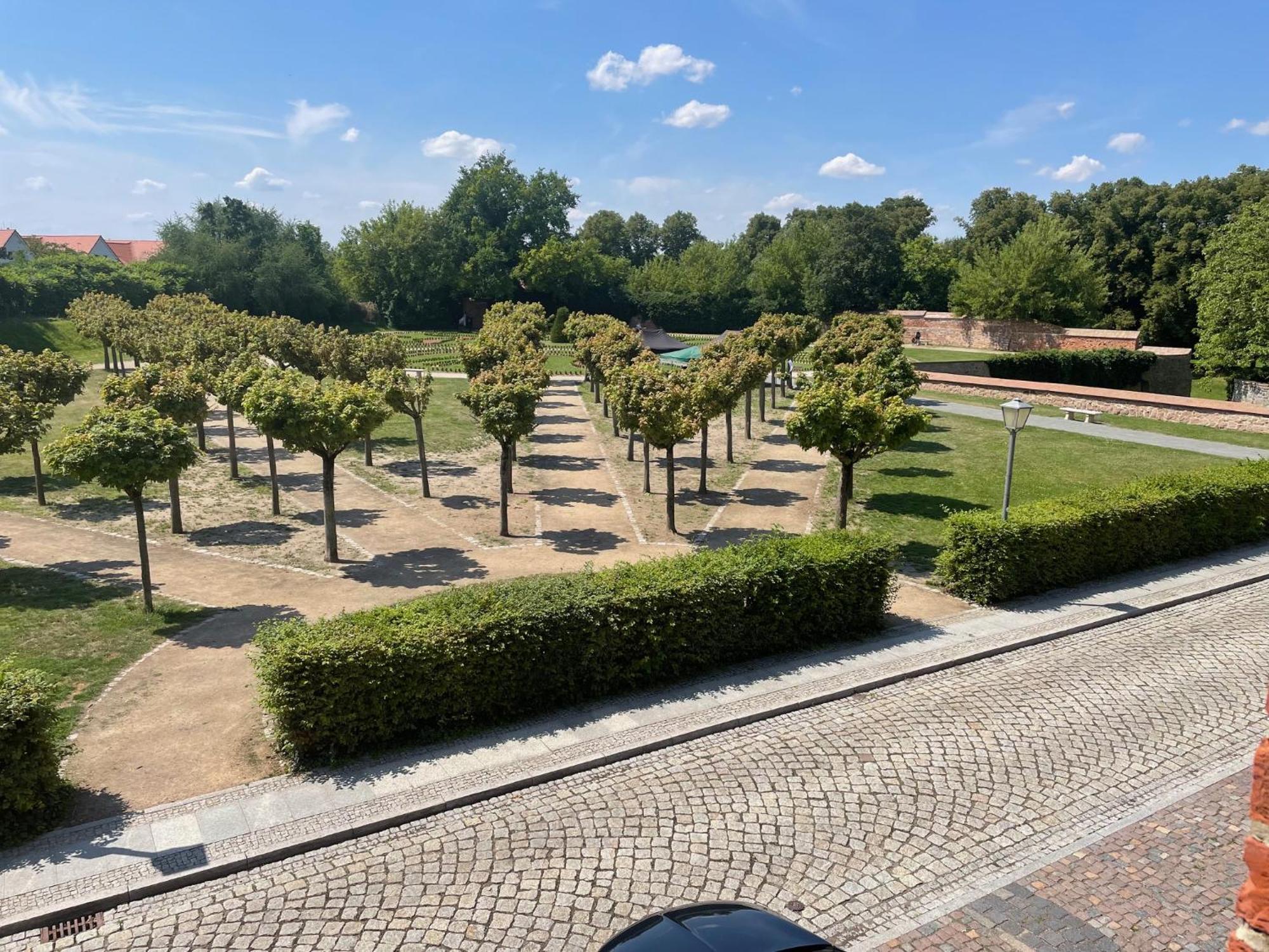 Appartments Zur Schlosswache Delitzsch Eksteriør bilde