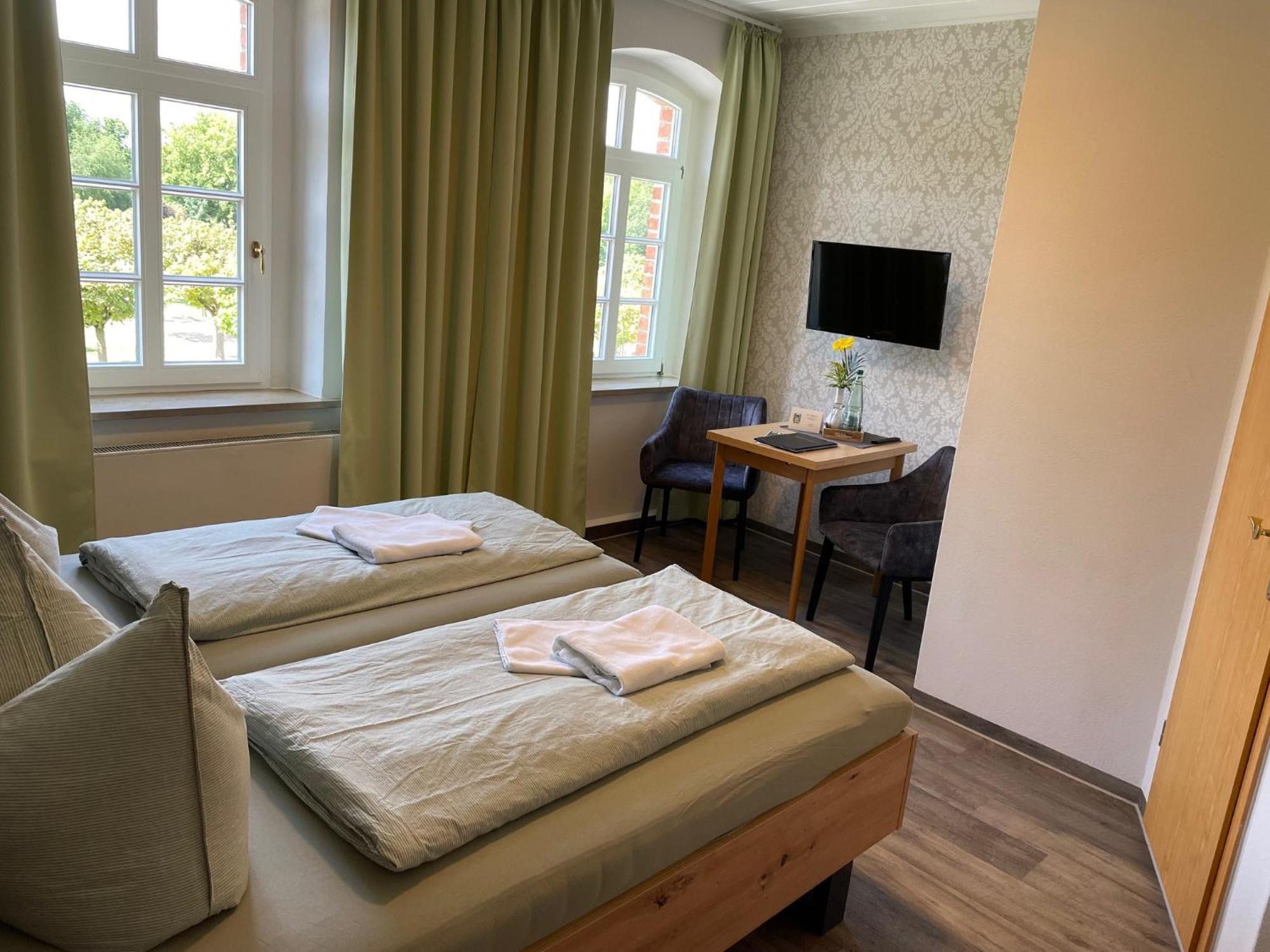 Appartments Zur Schlosswache Delitzsch Eksteriør bilde